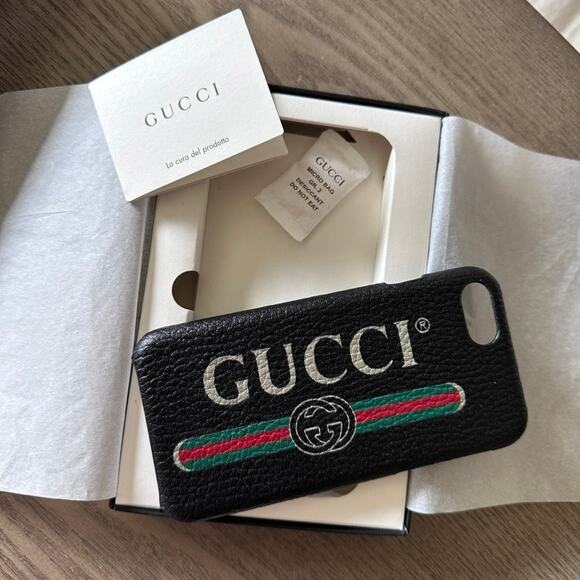 GUCCI Printed Logo Leather iPhone 8 Plus Case Black w/ Gift Box 549078-572353 - Picture 4 of 9